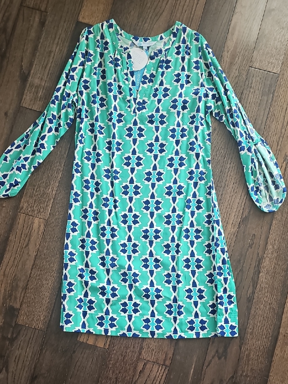 NWT - Escapada Living Geo Print Tunic Dress in Mint + Navy - Size XS